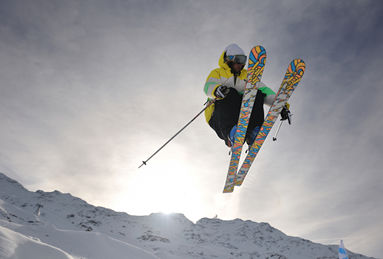 Freestyle Skiing am Dachstein-Gletscher